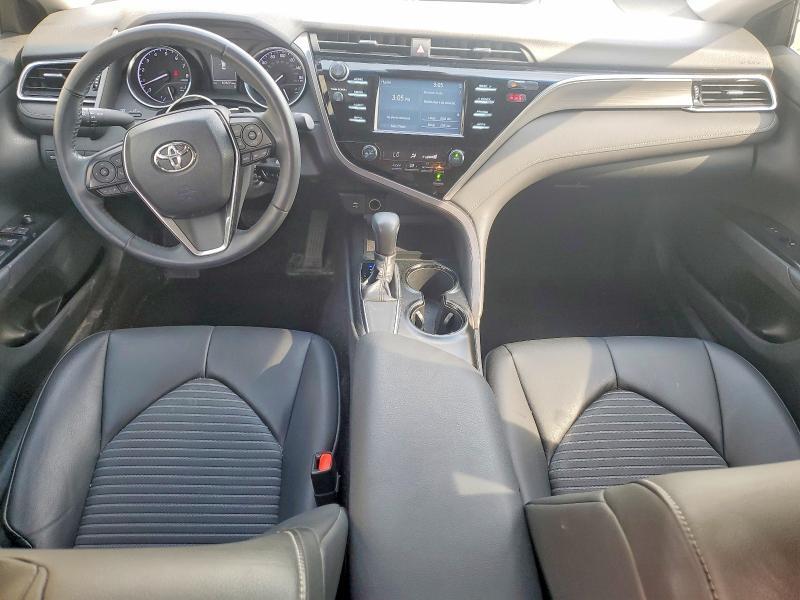 2018 TOYOTA CAMRY SE — Фото 8 из 12