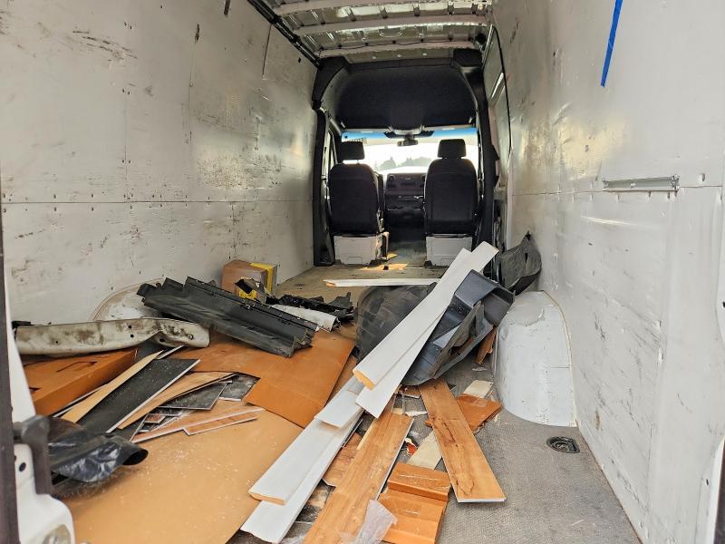 2023 MERCEDES-BENZ SPRINTER 2500 DELIVERY VAN — Фото 10 из 13