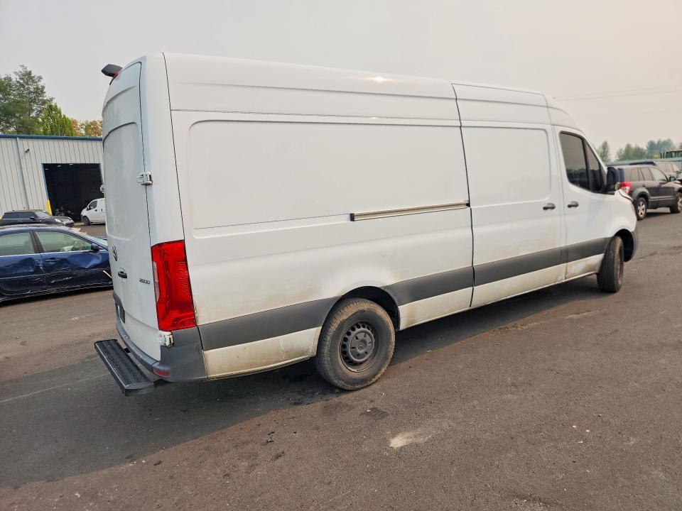2023 MERCEDES-BENZ SPRINTER 2500 DELIVERY VAN — Фото 3 из 13