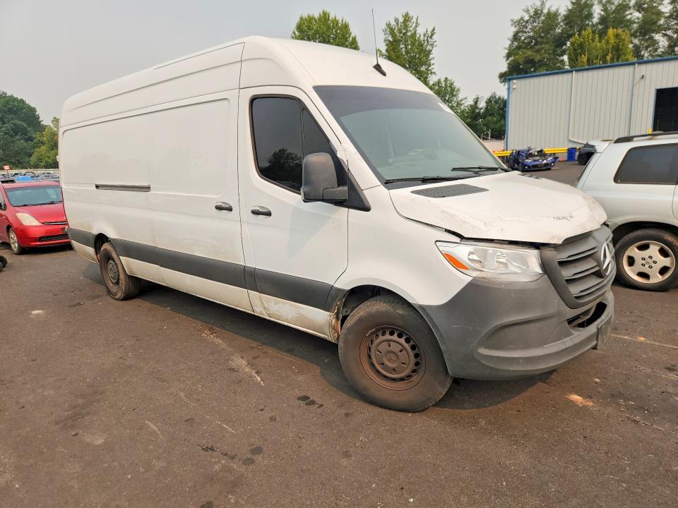 2023 MERCEDES-BENZ SPRINTER 2500 DELIVERY VAN — Фото 4 из 13