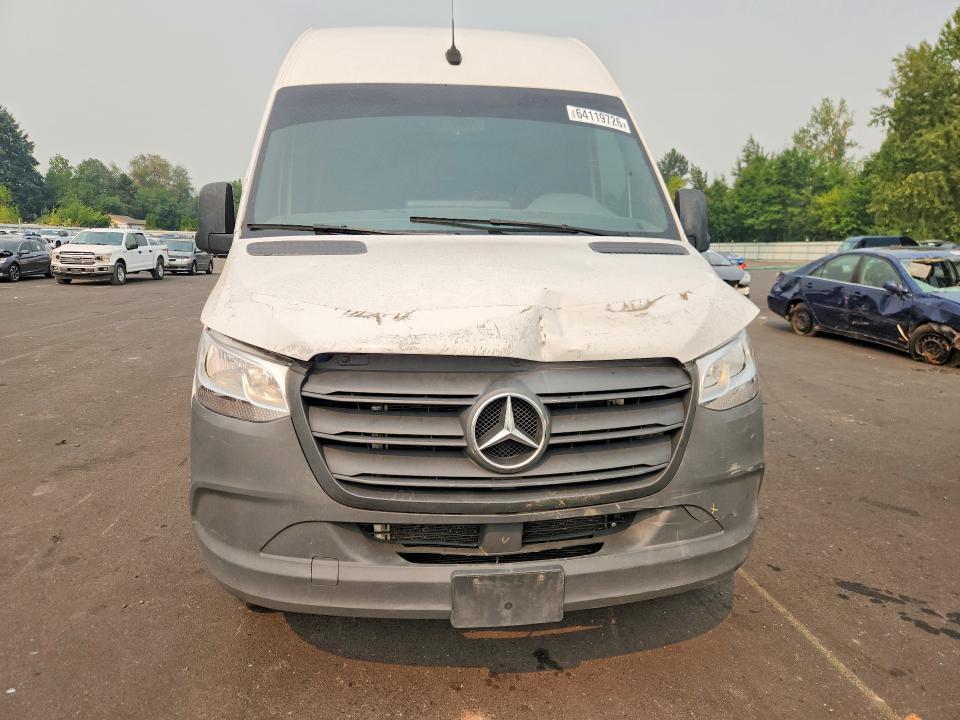 2023 MERCEDES-BENZ SPRINTER 2500 DELIVERY VAN — Фото 5 из 13