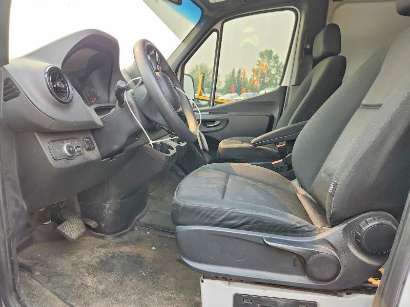 2023 MERCEDES-BENZ SPRINTER 2500 DELIVERY VAN — Фото 7 из 13