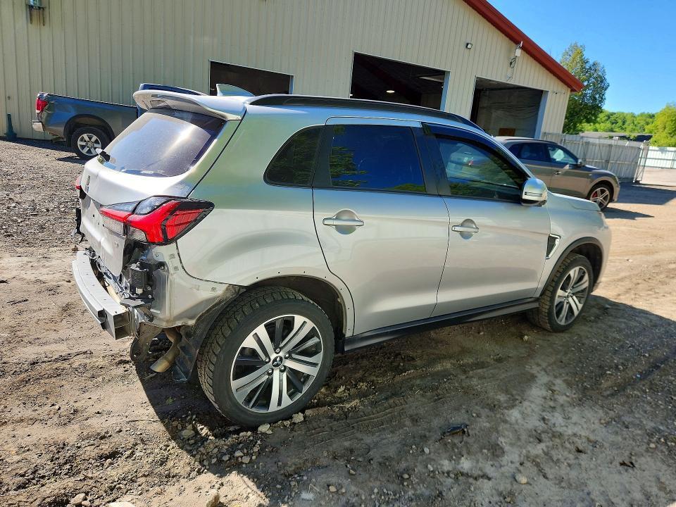 2023 MITSUBISHI OUTLANDER SPORT GT — Фото 3 из 14