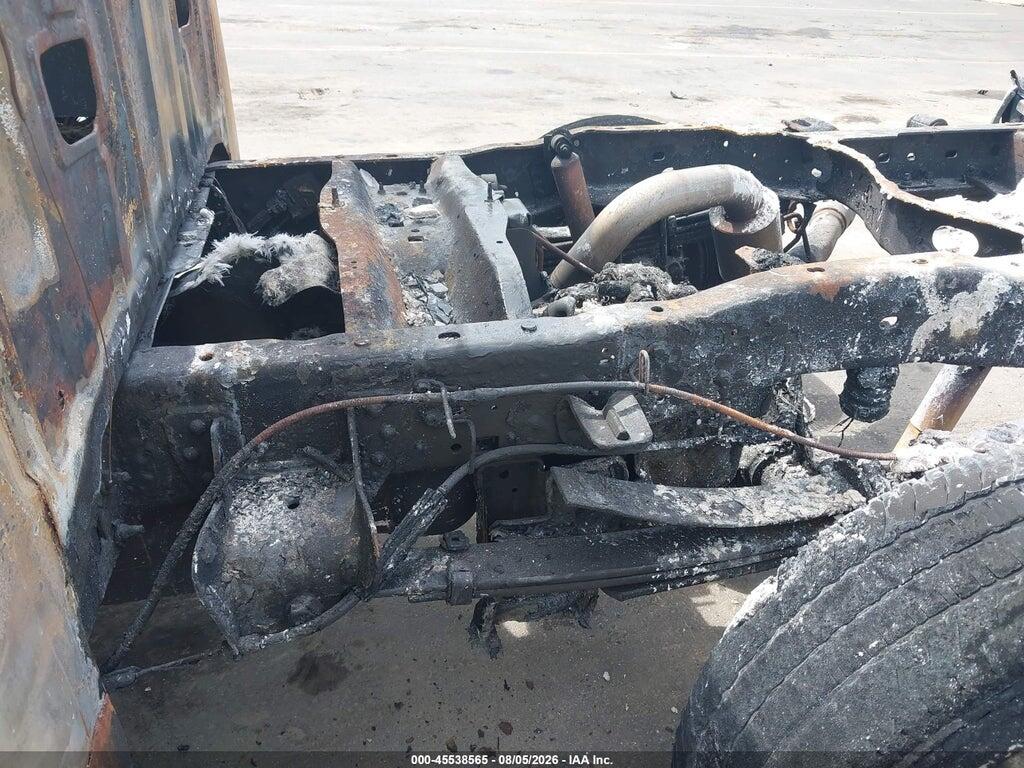 1FT8W3BT6BEC83746 2011 FORD SUPER DUTY F-350 SRW photo no. 12