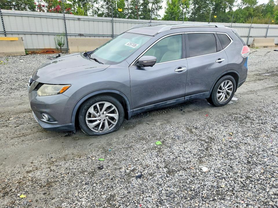 2015 NISSAN ROGUE SL