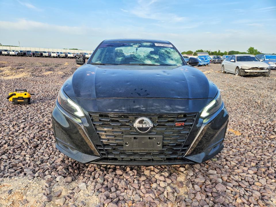 2023 NISSAN ALTIMA SR — Фото 5 из 12