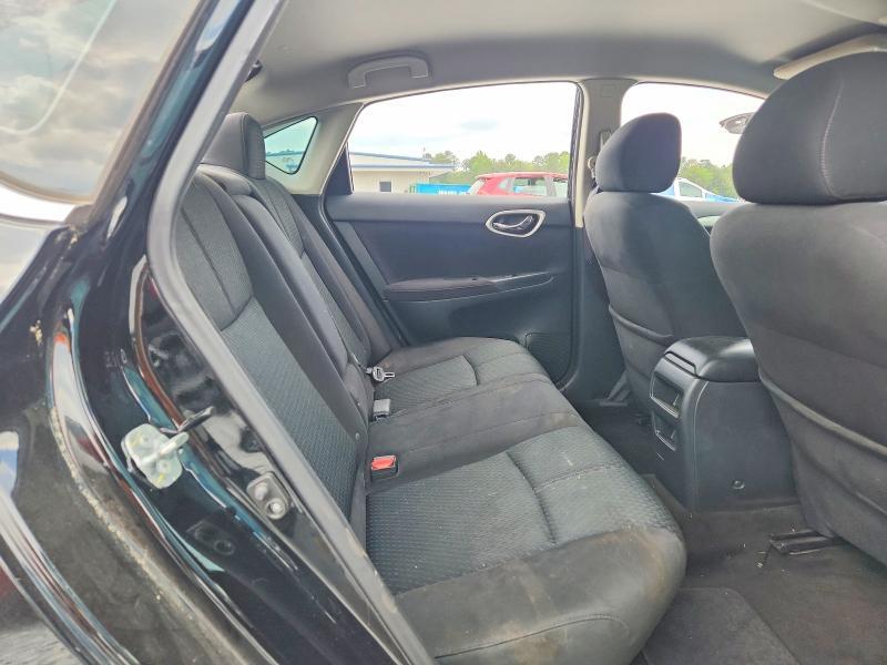 2015 NISSAN SENTRA SR — Фото 10 из 11