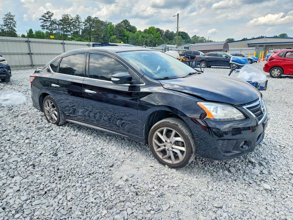 2015 NISSAN SENTRA SR — Фото 4 из 11