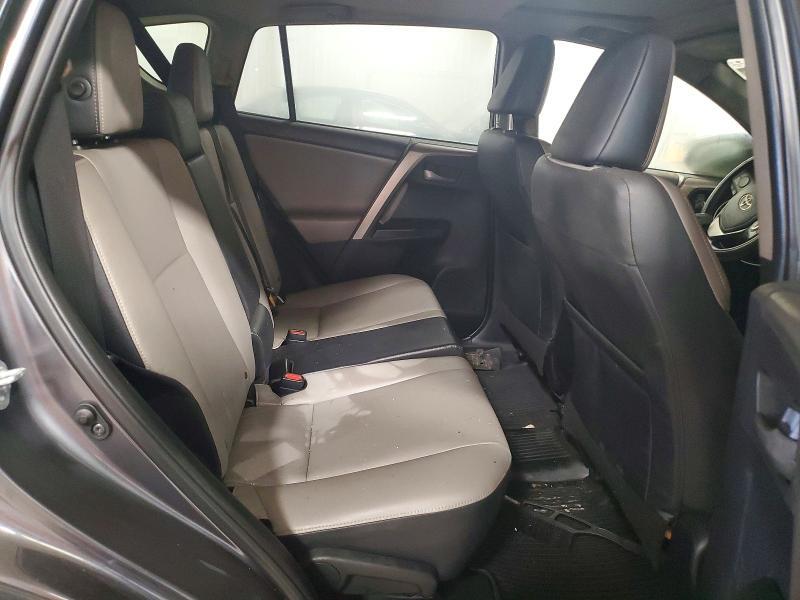 JTMDFREV3JJ258100 2018 TOYOTA RAV4 photo no. 10