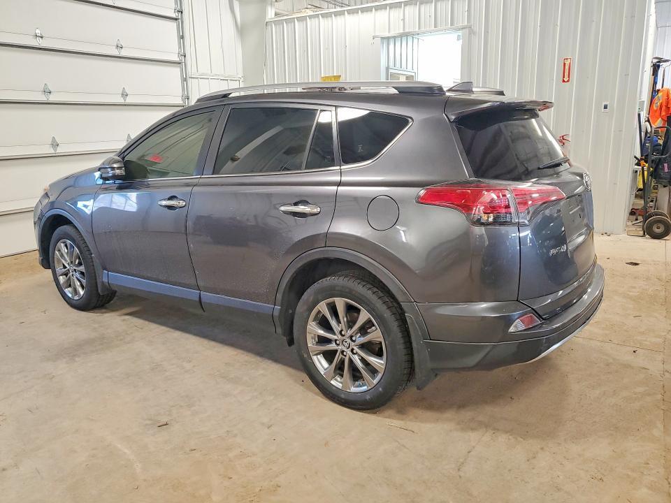 JTMDFREV3JJ258100 2018 TOYOTA RAV4 photo no. 2