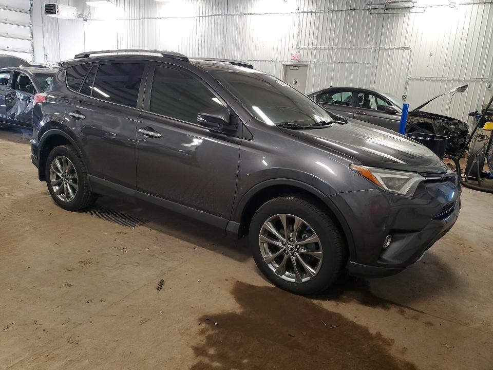JTMDFREV3JJ258100 2018 TOYOTA RAV4 photo no. 4