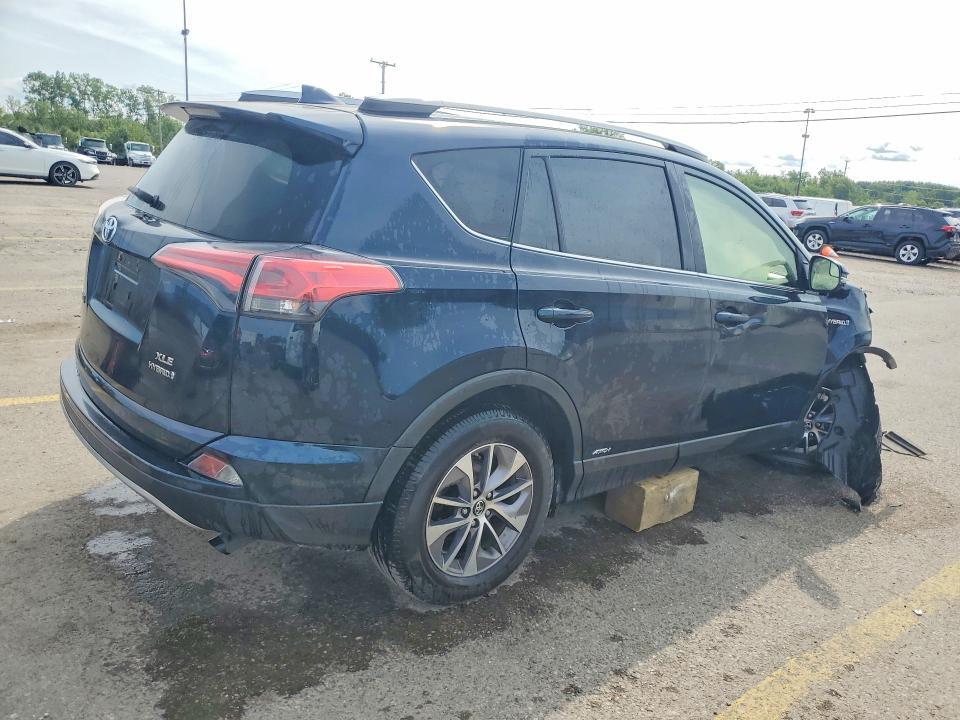 2018 TOYOTA RAV4 HYBRID XLE — Фото 3 из 13