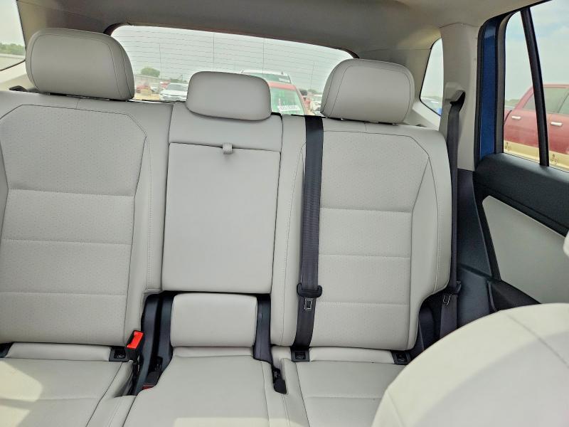 2018 VOLKSWAGEN TIGUAN SE — Фото 10 из 13