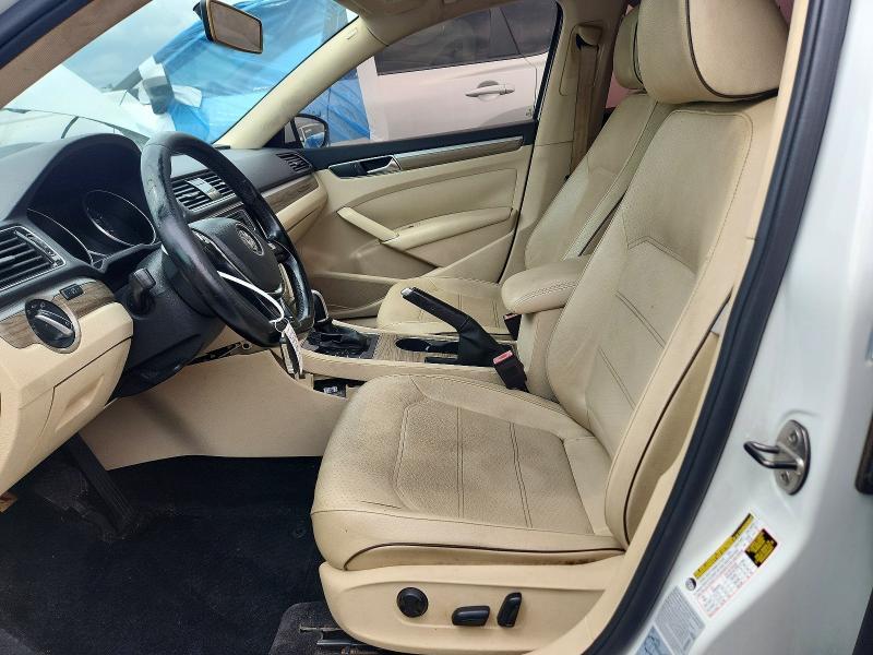 2018 VOLKSWAGEN PASSAT SE — Фото 7 из 12