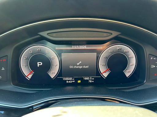 2019 AUDI Q8 PREMIUM — Фото 5 из 10