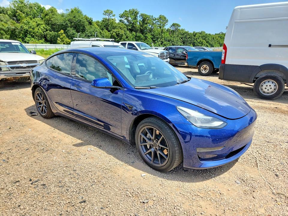 2023 TESLA MODEL 3 — Фото 4 из 12
