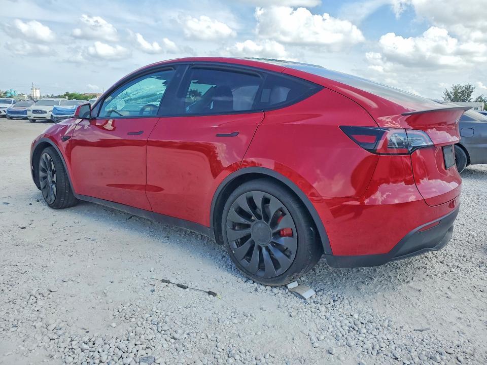 2023 TESLA MODEL Y — Фото 2 из 12