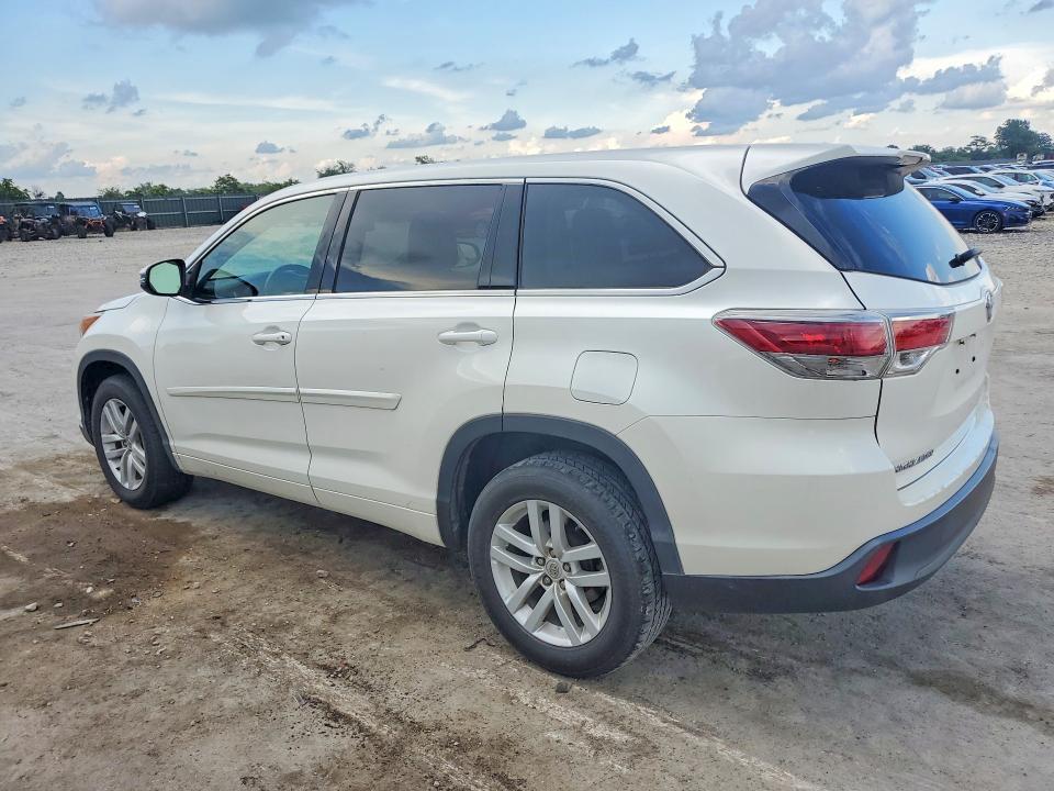 2015 TOYOTA HIGHLANDER LE — Фото 2 из 13