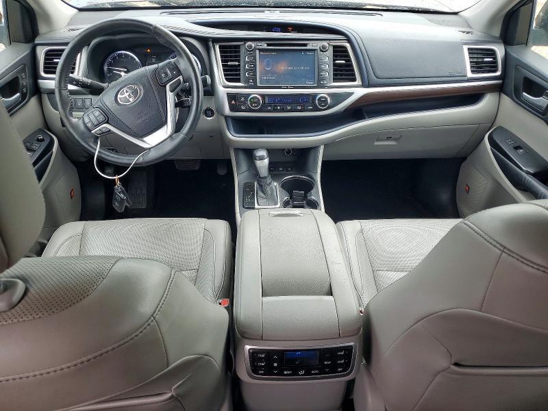 2015 TOYOTA HIGHLANDER LIMITED PLATINUM — Фото 8 из 13