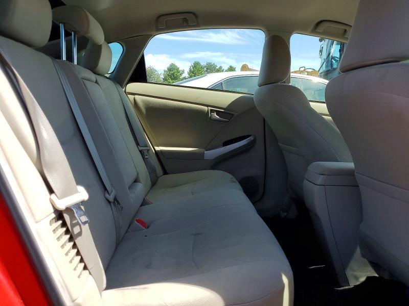 2015 TOYOTA PRIUS TWO — Фото 10 из 12