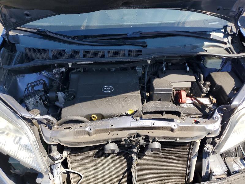 2015 TOYOTA SIENNA XLE 8-PASSENGER — Фото 12 из 13