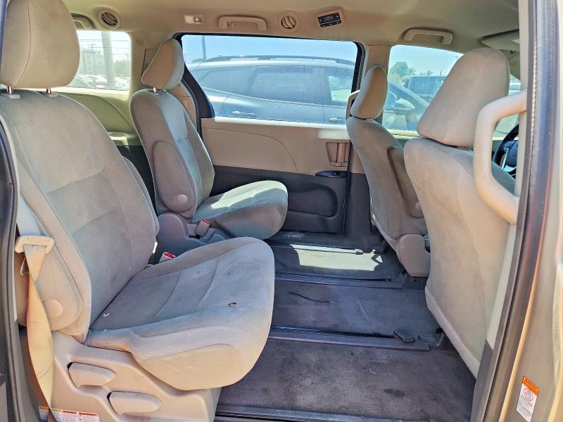 2015 TOYOTA SIENNA L 7-PASSENGER — Фото 11 из 14