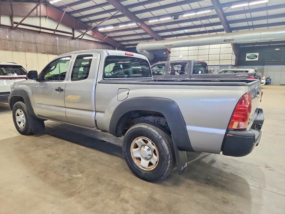 2015 TOYOTA TACOMA BASE — Фото 2 из 12
