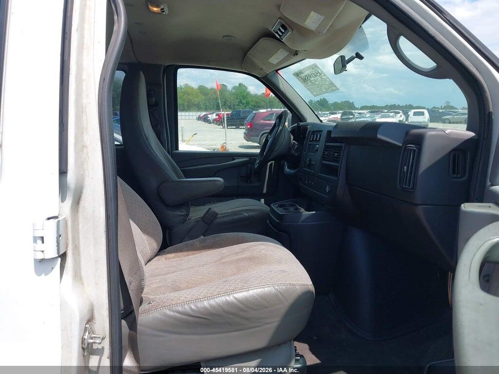 1GAWGRFA7B1187155 2011 CHEVROLET EXPRESS 2500 photo no. 5
