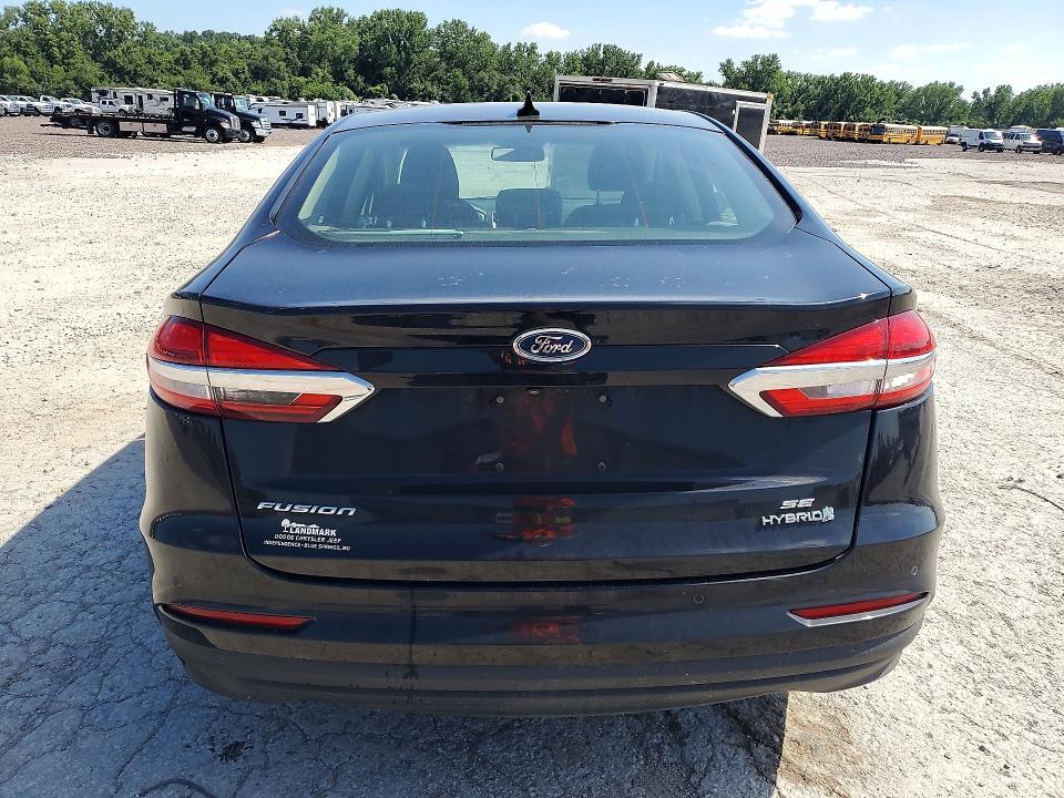 2019 FORD FUSION SE — Фото 6 из 12