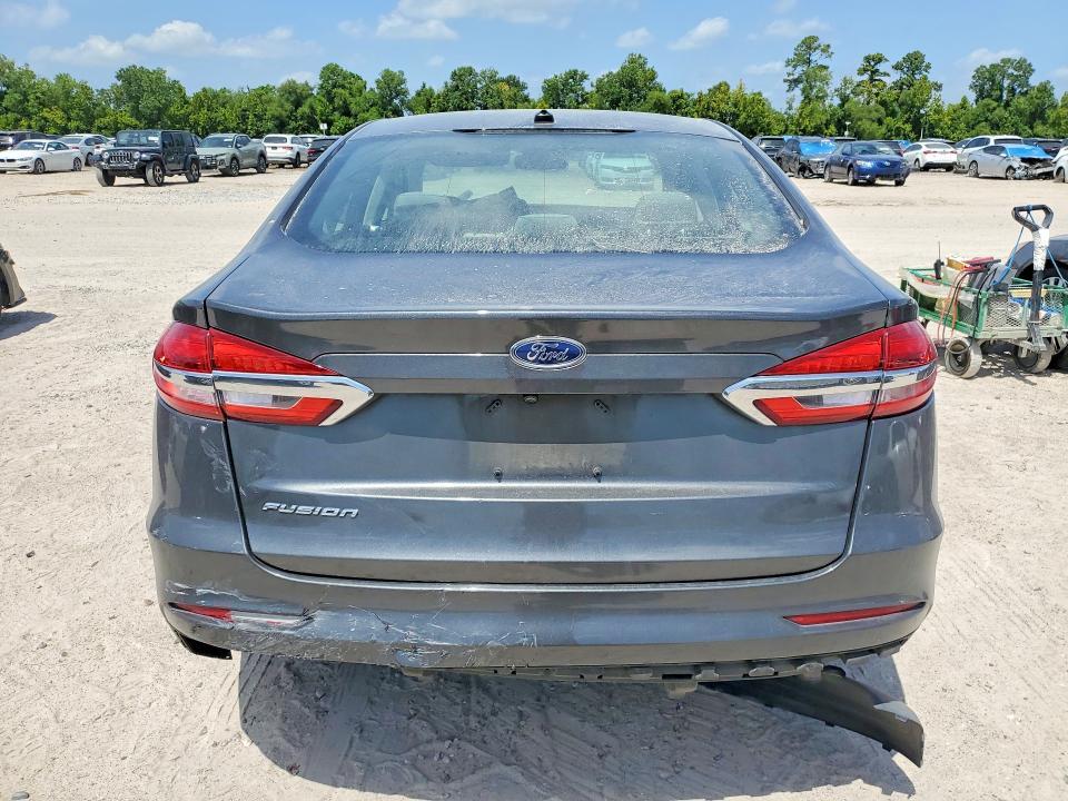 2019 FORD FUSION S — Фото 6 из 12