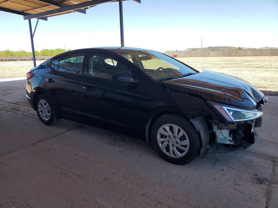 5NPD74LF4KH445125 2019 HYUNDAI ELANTRA photo no. 4