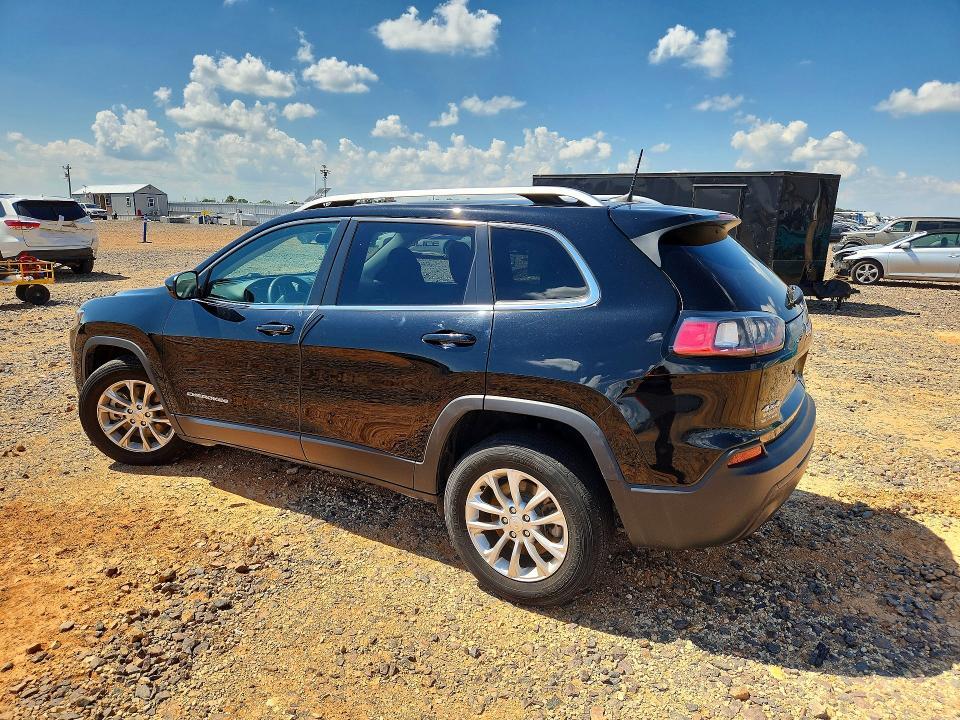 1C4PJMCBXKD304707 2019 JEEP CHEROKEE photo no. 2