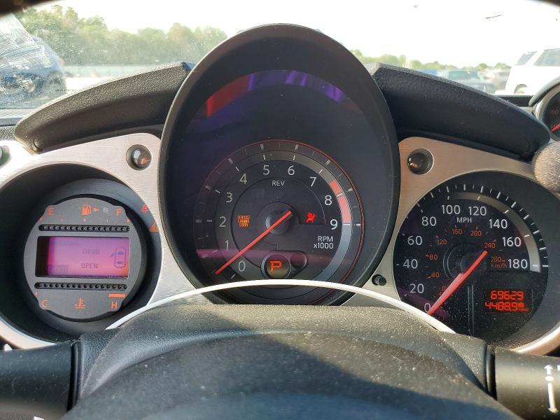 2019 NISSAN 370Z ROADSTER — Фото 9 из 12