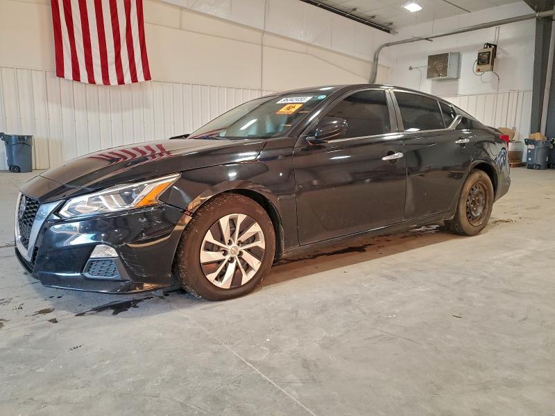 2019 NISSAN ALTIMA S