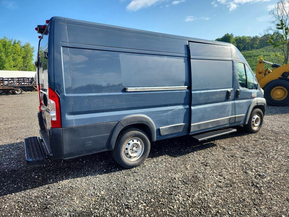 2019 RAM PROMASTER 3500 DELIVERY VAN — Фото 3 из 13