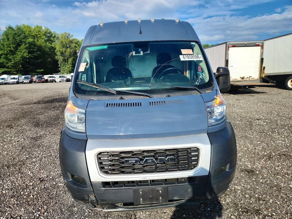 2019 RAM PROMASTER 3500 DELIVERY VAN — Фото 5 из 13