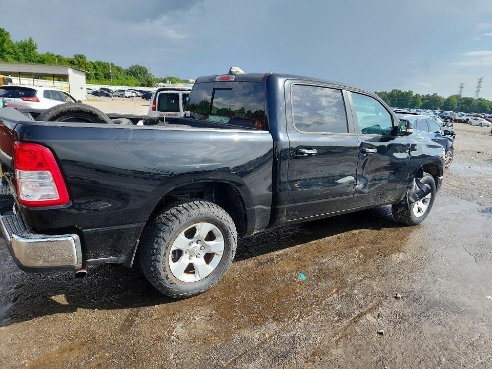 2019 RAM 1500 BIG HORN/LONE STAR — Фото 3 из 12
