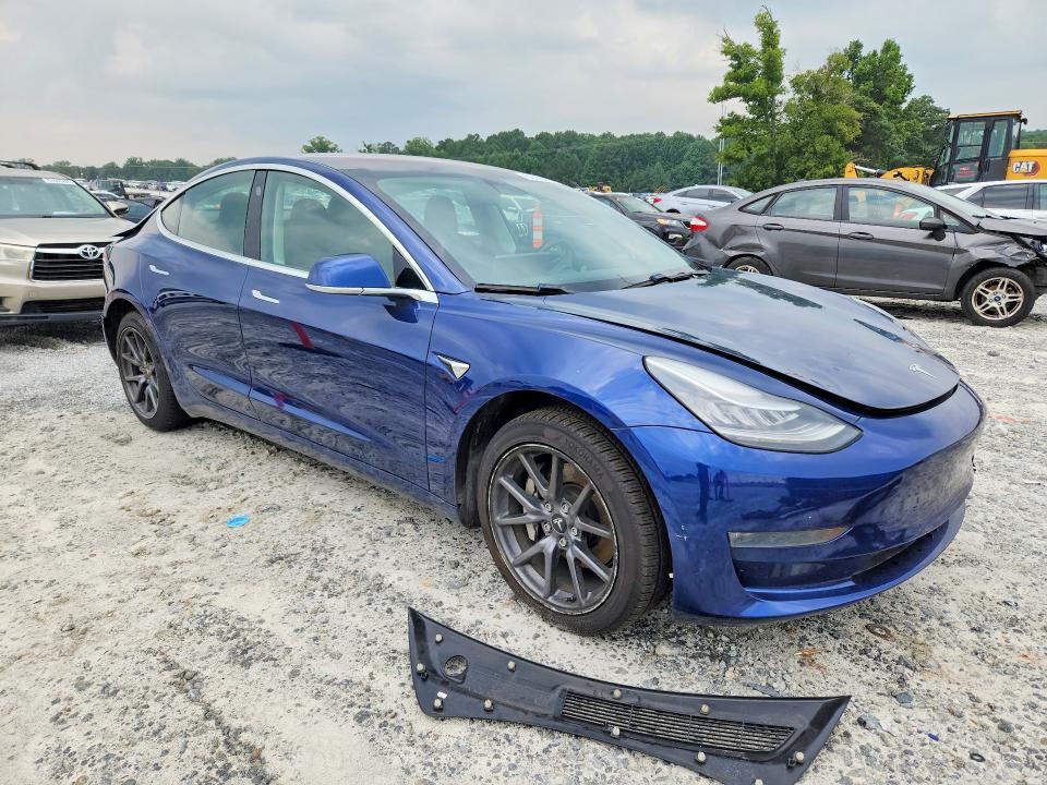 2019 TESLA MODEL 3 — Фото 4 из 12