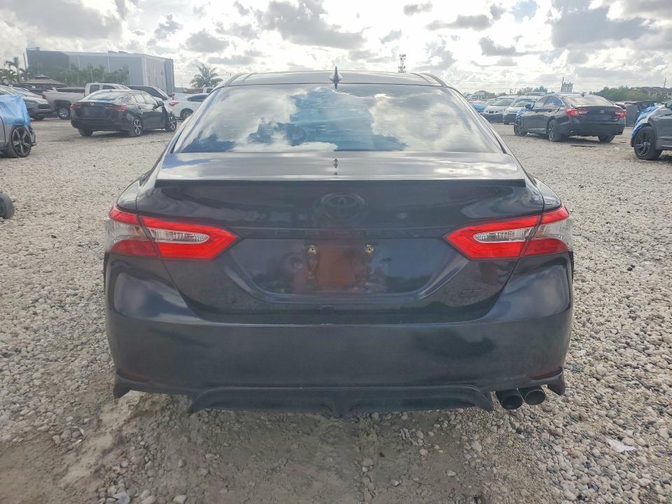 2019 TOYOTA CAMRY SE — Фото 6 из 13