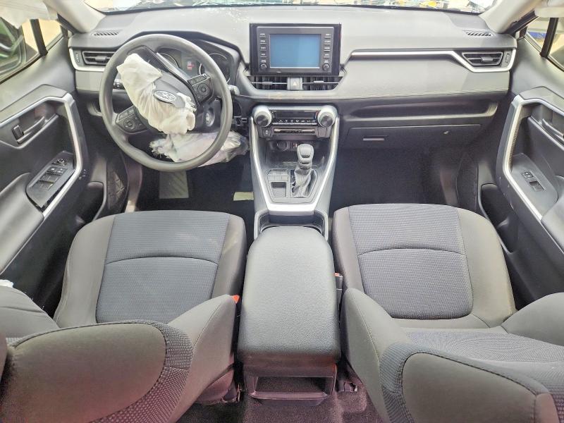 2019 TOYOTA RAV4 LE — Фото 8 из 13