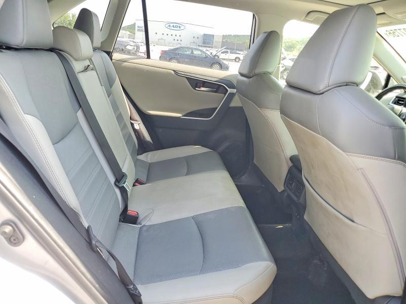 JTMDWRFV9KD518742 2019 TOYOTA RAV4 photo no. 11