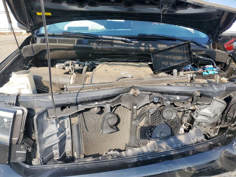 2019 TOYOTA SEQUOIA PLATINUM — Фото 12 из 13