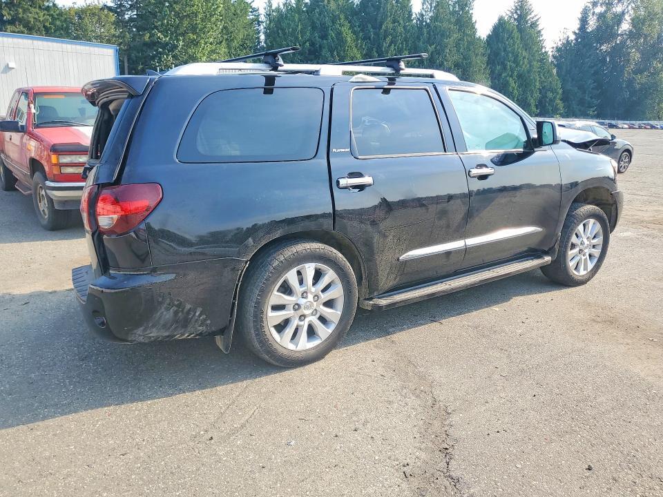 2019 TOYOTA SEQUOIA PLATINUM — Фото 3 из 13