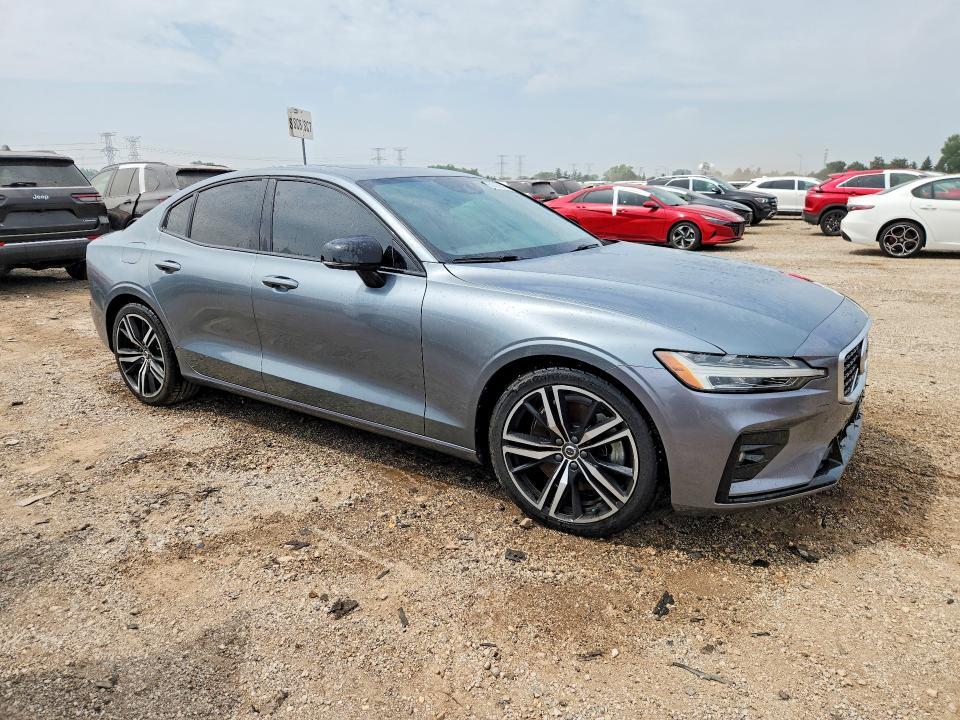 2019 VOLVO S60 T6 R-DESIGN — Фото 4 из 13