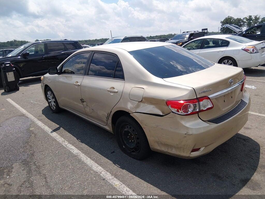 2T1BU4EE1CC860914 2012 TOYOTA COROLLA photo no. 3