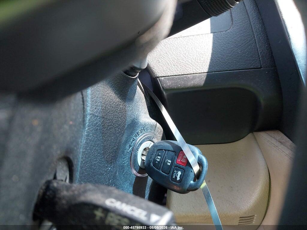 4T1BF1FK0CU517068 2012 TOYOTA CAMRY photo no. 11