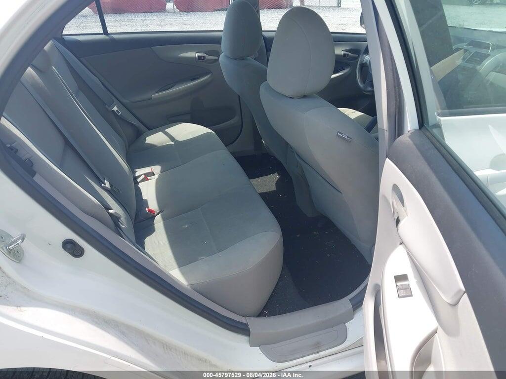 5YFBU4EE4CP070183 2012 TOYOTA COROLLA photo no. 8
