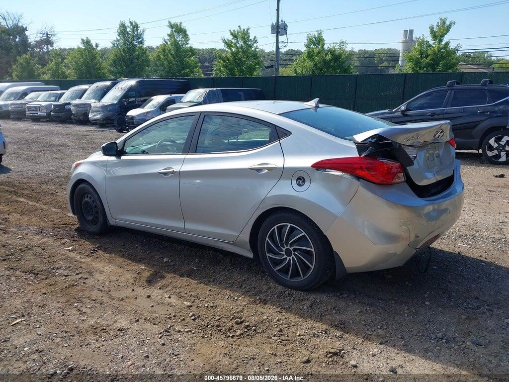 5NPDH4AE5CH143285 2012 HYUNDAI ELANTRA photo no. 3