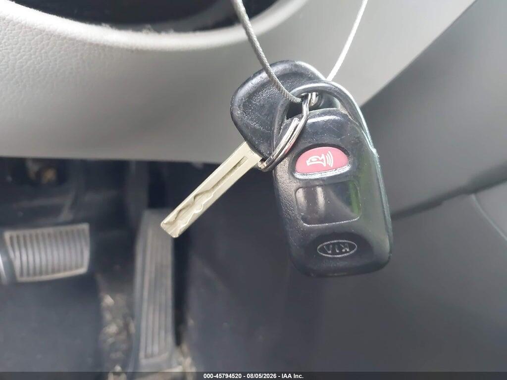 KNAGM4A79C5286392 2012 KIA OPTIMA photo no. 11