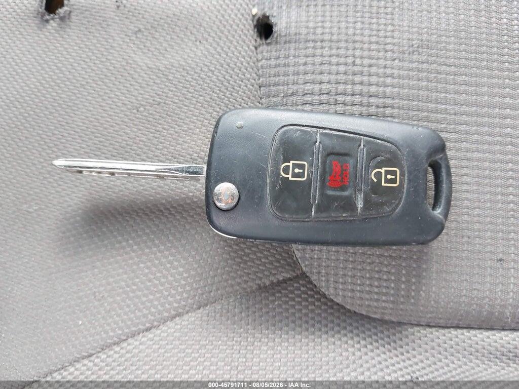KNDPBCA21C7214954 2012 KIA SPORTAGE photo no. 11